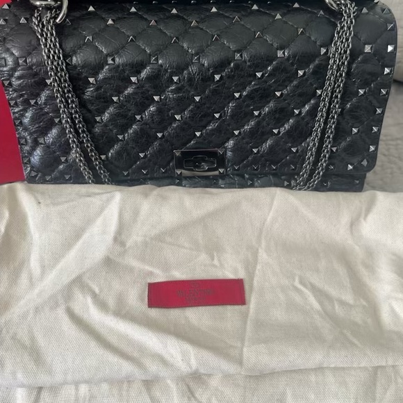 Authentic Valentino Rockstud medium spike shoulder bag - Picture 5 of 7